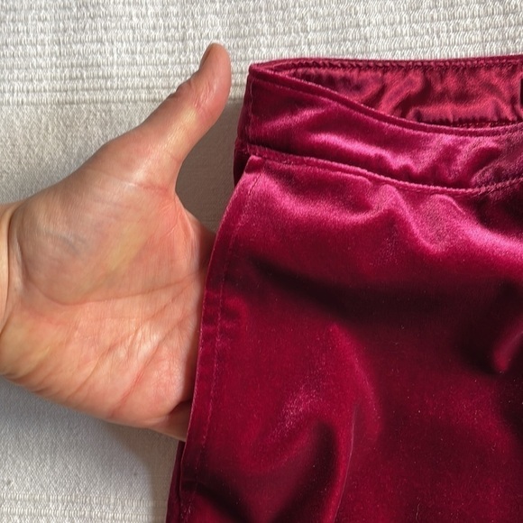 𝅺abercrombie & Fitch Wide Leg Crop Velvet Pants Size XS - Picture 9 of 10